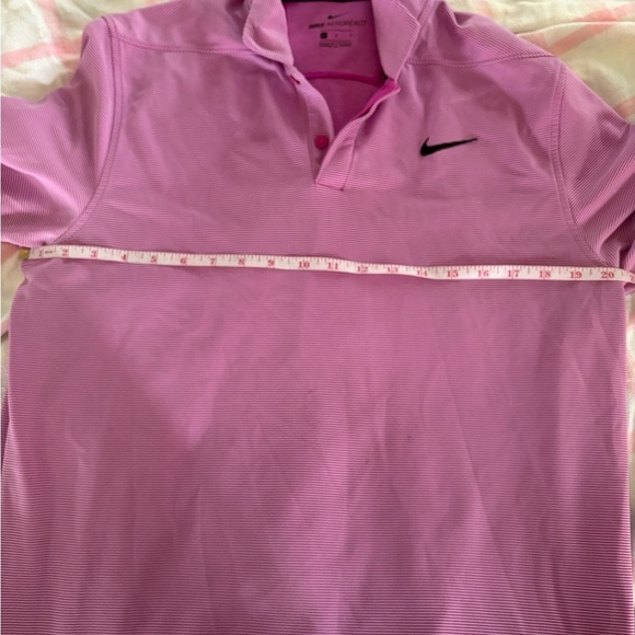 Men's Nike Aeroreact Victory Golf Polo Magenta Size medium - Picture 4 of 8